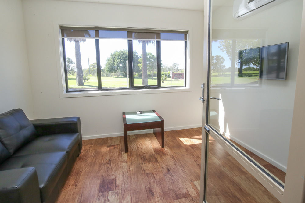 Commodore Mildura Motel Extérieur photo