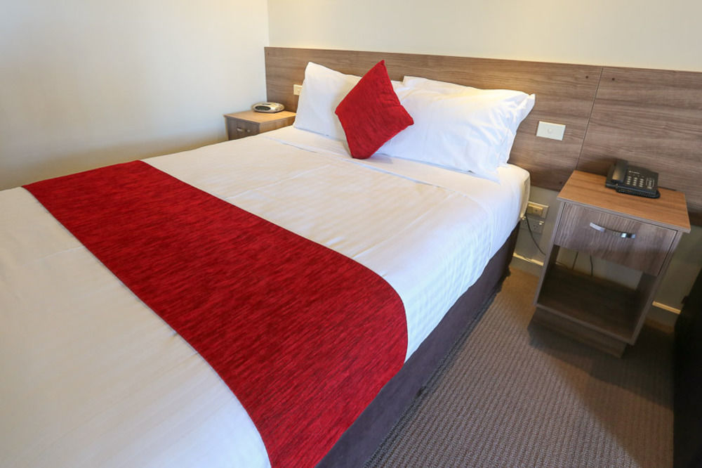Commodore Mildura Motel Extérieur photo