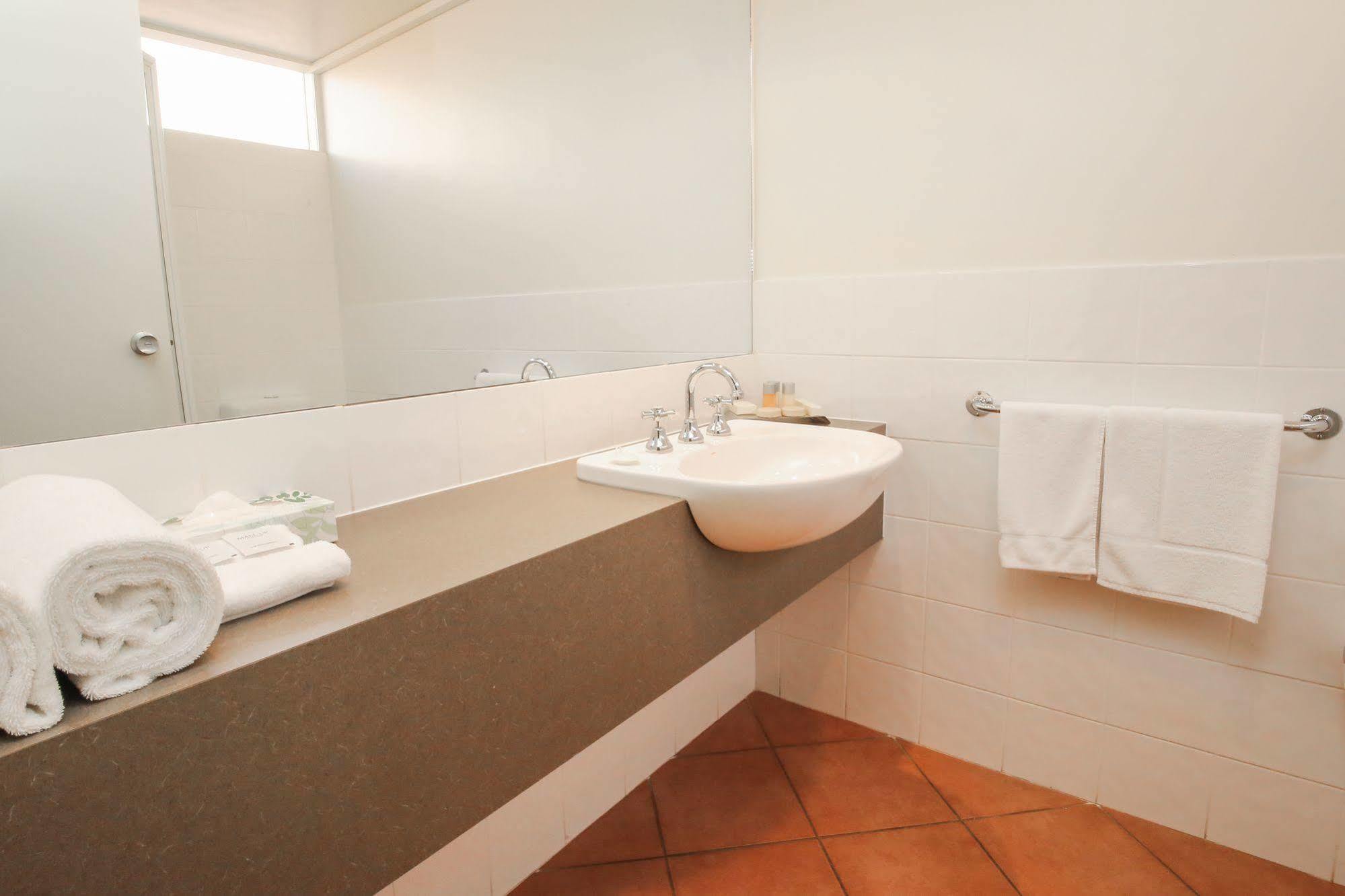 Commodore Mildura Motel Extérieur photo